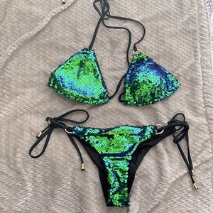 Sequin bikini top Sz L bottom Sz M